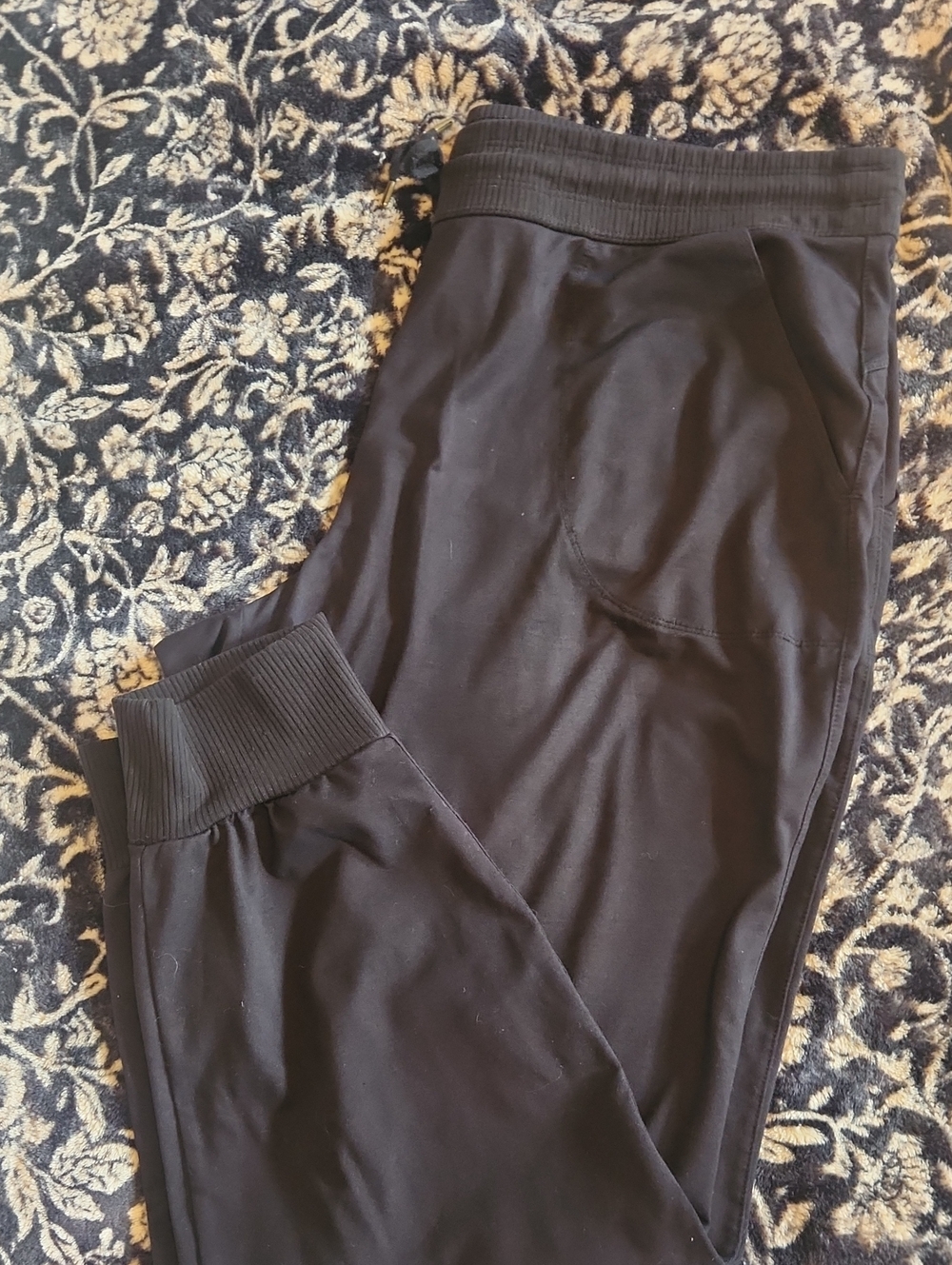 Athleta